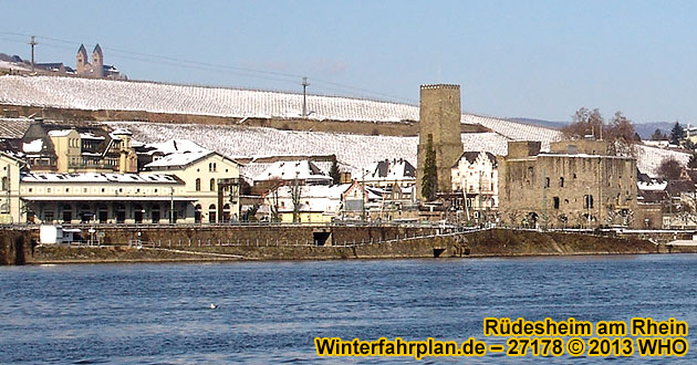 Winterschifffahrt bei Rdesheim am Rhein